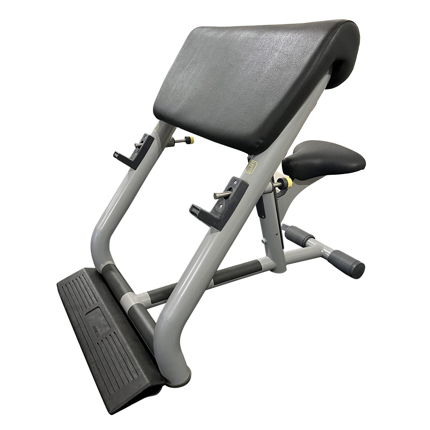 Aanbieding Technogym Preacher Curl Scott Bench bij allesmetsport.nl